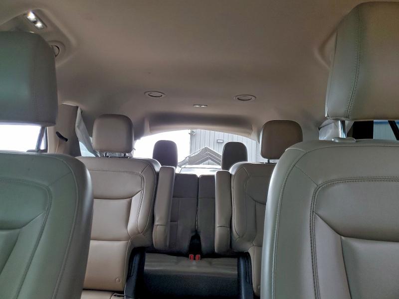 Фото 10 - FORD EXPLORER