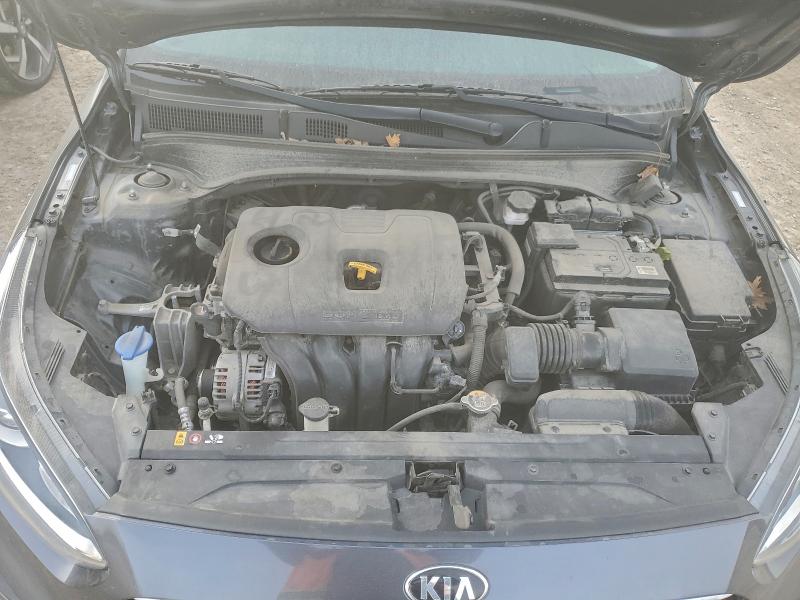 Фото 12 - KIA FORTE