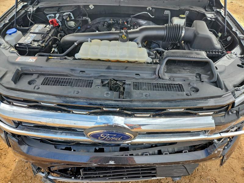 Фото 11 - FORD EXPEDITION