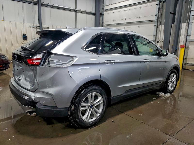 Фото 3 - FORD EDGE