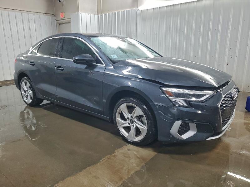 Фото 4 - AUDI A3