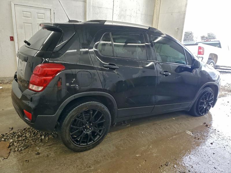 Фото 3 - CHEVROLET TRAX