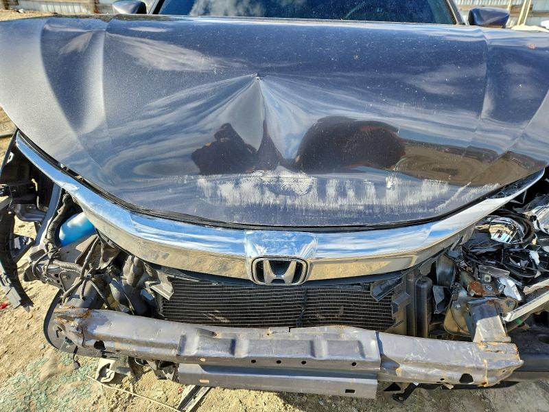 Фото 11 - HONDA ACCORD