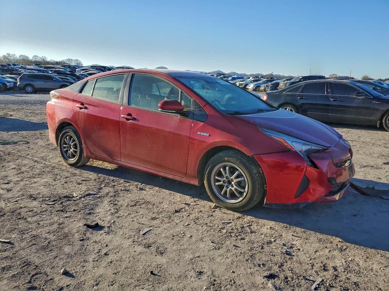 Фото 4 - TOYOTA PRIUS