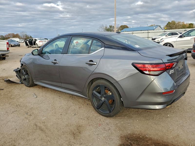 Фото 2 - NISSAN SENTRA