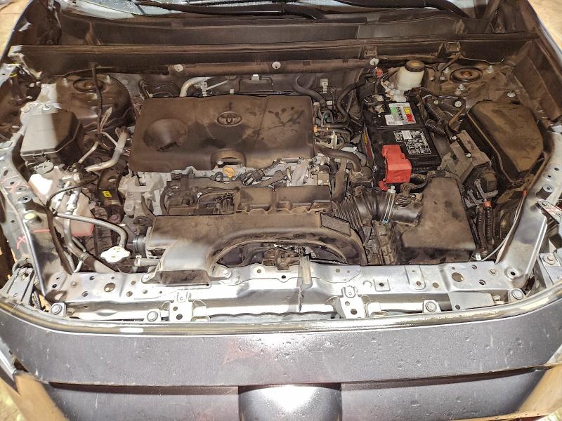 Фото 12 - TOYOTA RAV4