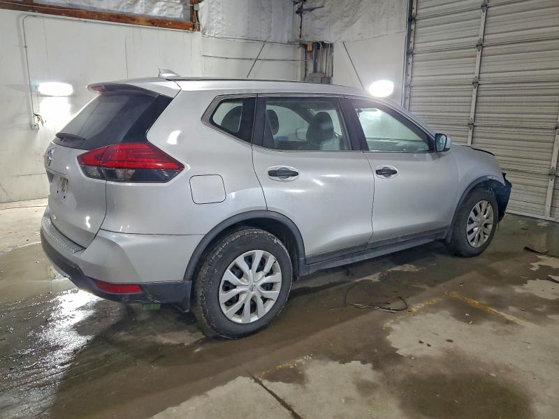 Фото 3 - NISSAN ROGUE