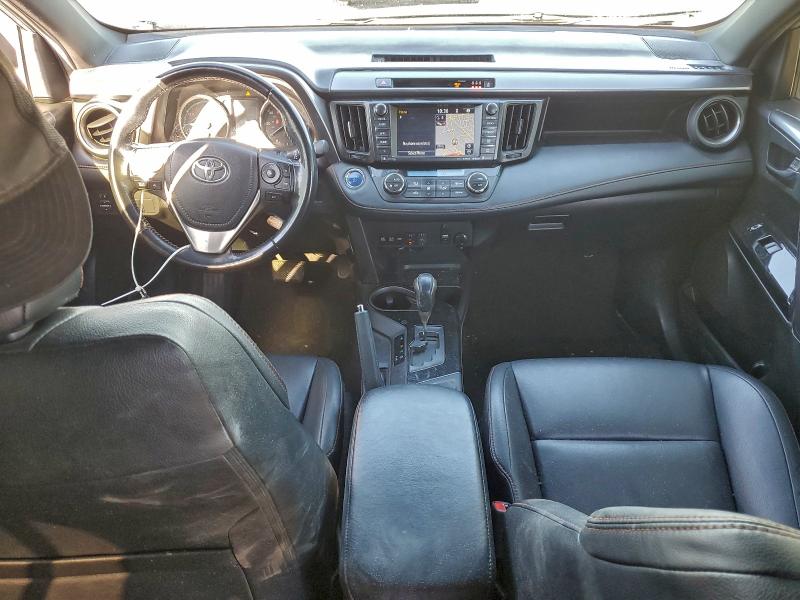 Фото 8 - TOYOTA RAV4