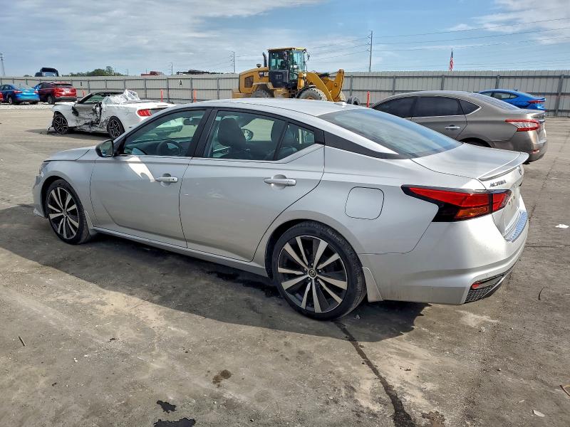 Фото 2 - NISSAN ALTIMA