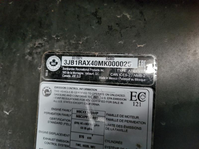 CAN-AM COMMANDER 2021