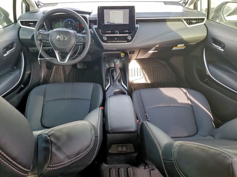 Фото 8 - TOYOTA COROLLA