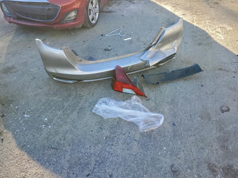 Фото 12 - HONDA FIT