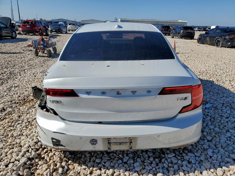 Фото 6 - VOLVO S90