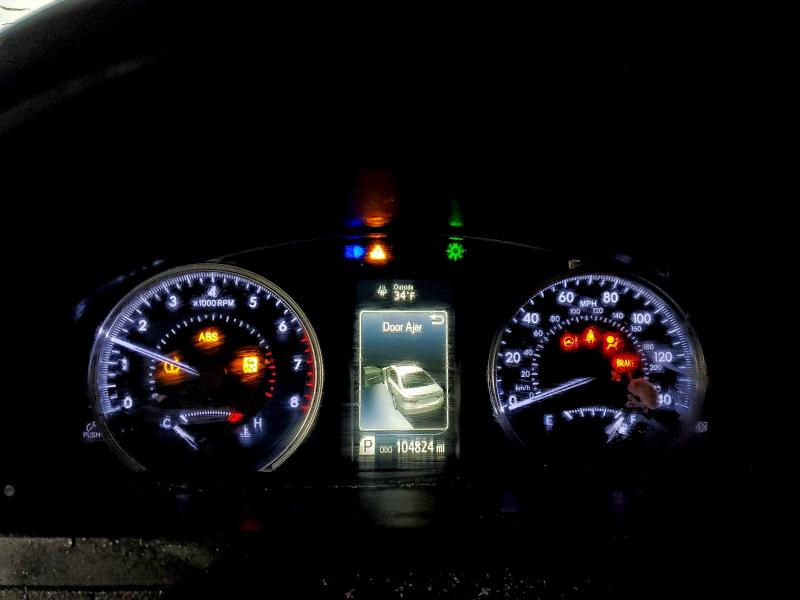 Фото 9 - TOYOTA CAMRY