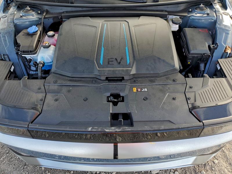 Фото 12 - HYUNDAI IONIQ