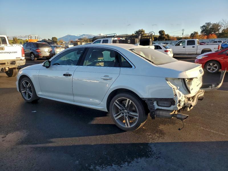 Фото 2 - AUDI A4