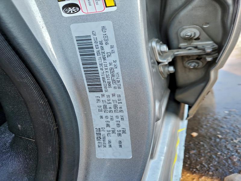 Фото 13 - RAM 1500