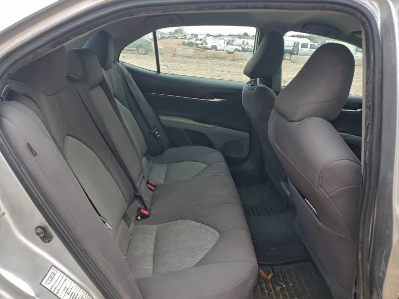 Фото 10 - TOYOTA CAMRY