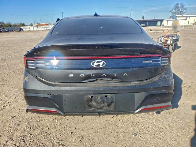 Фото 6 - HYUNDAI SONATA