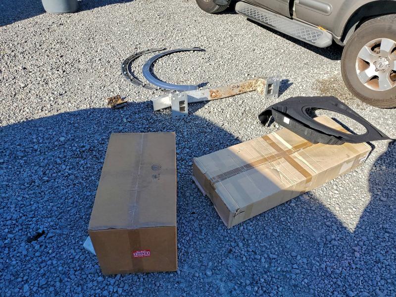 GENESIS GV70 BASE 2025 VIN 5NMMADTB8SH031714