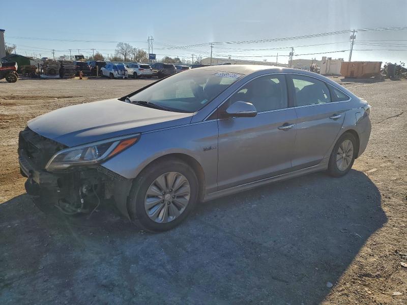 Фото 1 - HYUNDAI SONATA