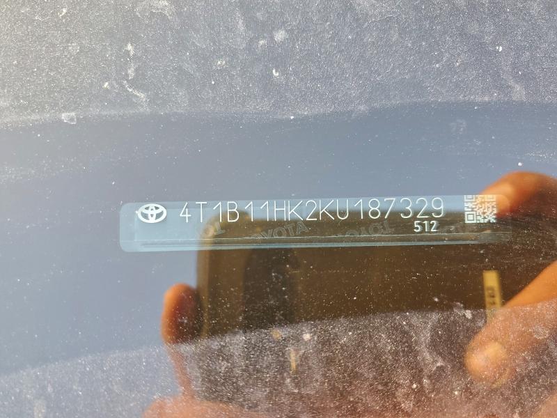 Фото 12 - TOYOTA CAMRY