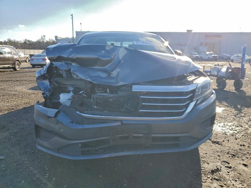 Фото 5 - VOLKSWAGEN PASSAT