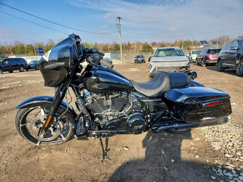 HARLEY-DAVIDSON FL 2025