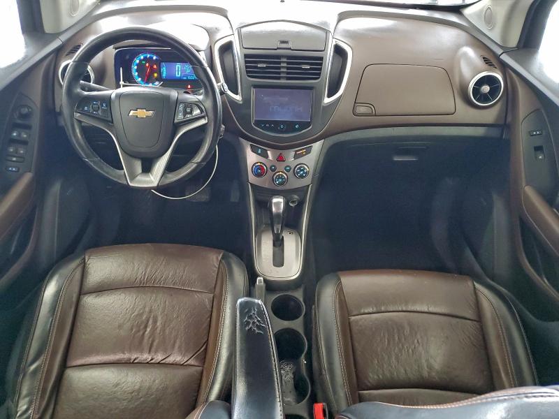 Фото 8 - CHEVROLET TRAX