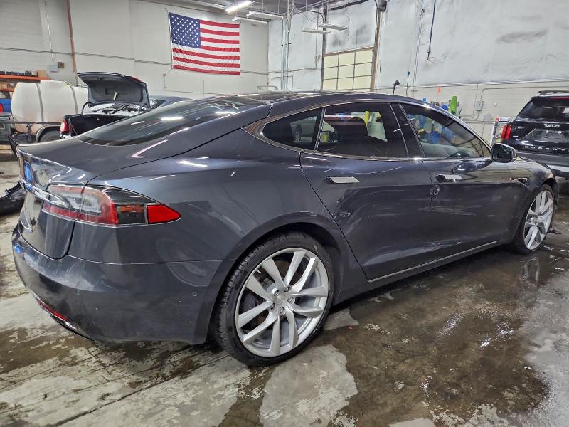 Фото 3 - TESLA MODEL S