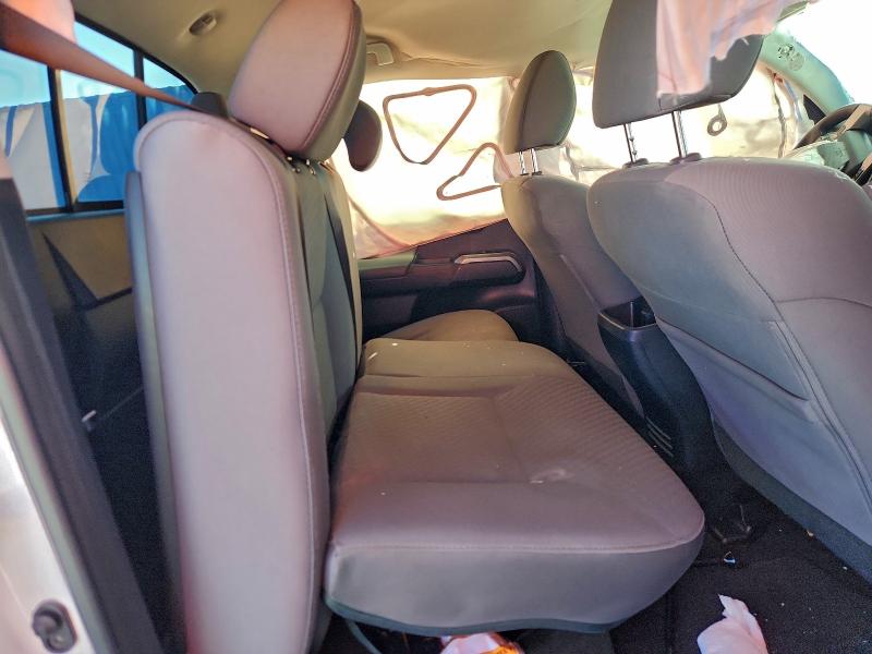 Фото 10 - TOYOTA TACOMA