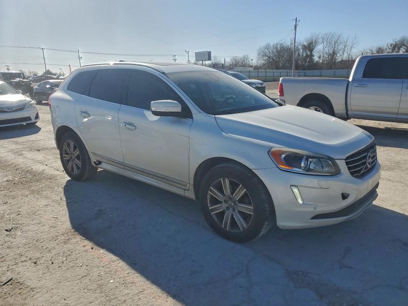 Фото 4 - VOLVO XC60