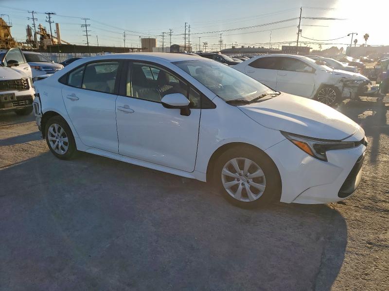 Фото 4 - TOYOTA COROLLA