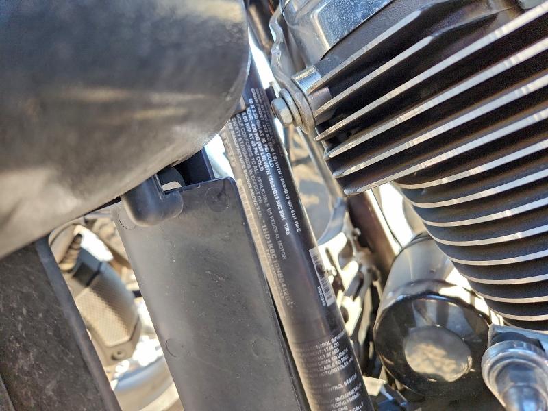 HARLEY-DAVIDSON FL 2022