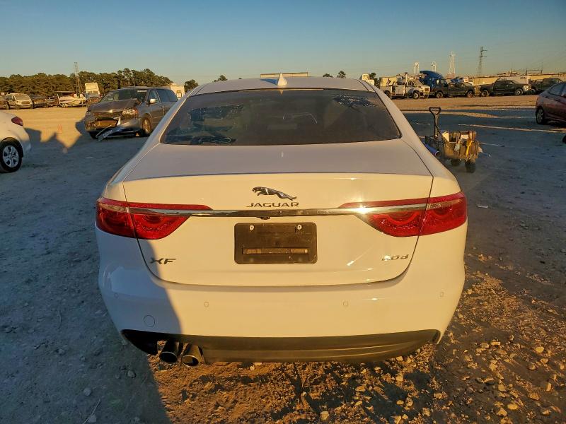 Фото 6 - JAGUAR XF
