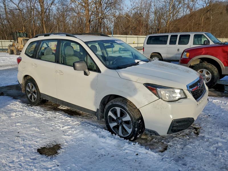 Фото 4 - SUBARU FORESTER