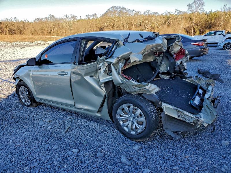 Фото 2 - HYUNDAI ACCENT