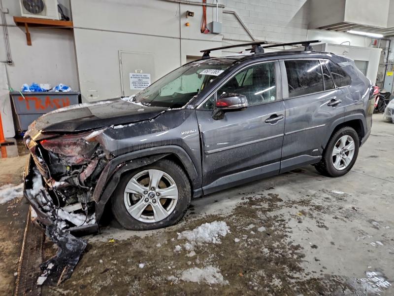Фото 1 - TOYOTA RAV4