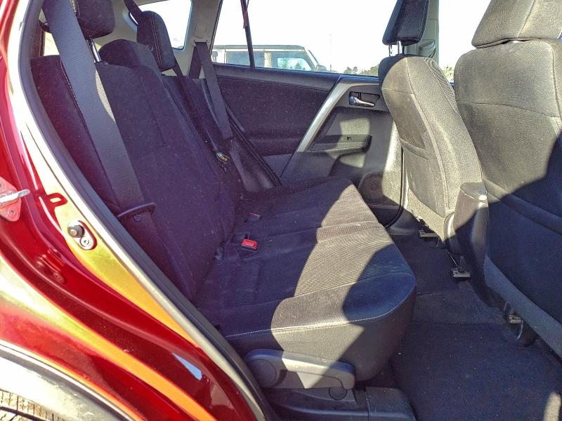 Фото 11 - TOYOTA RAV4