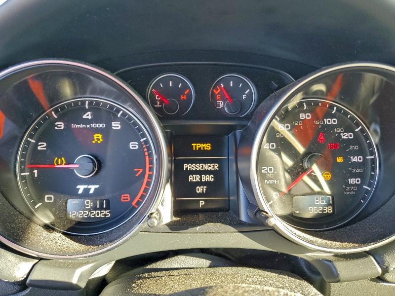 Фото 9 - AUDI TT