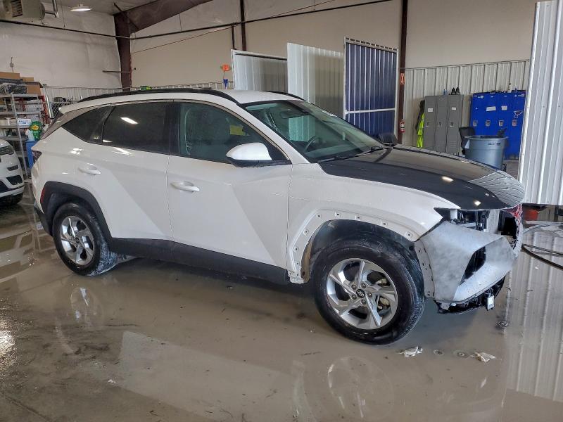 Фото 4 - HYUNDAI TUCSON