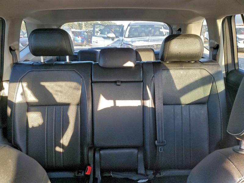 Фото 10 - VOLKSWAGEN TIGUAN