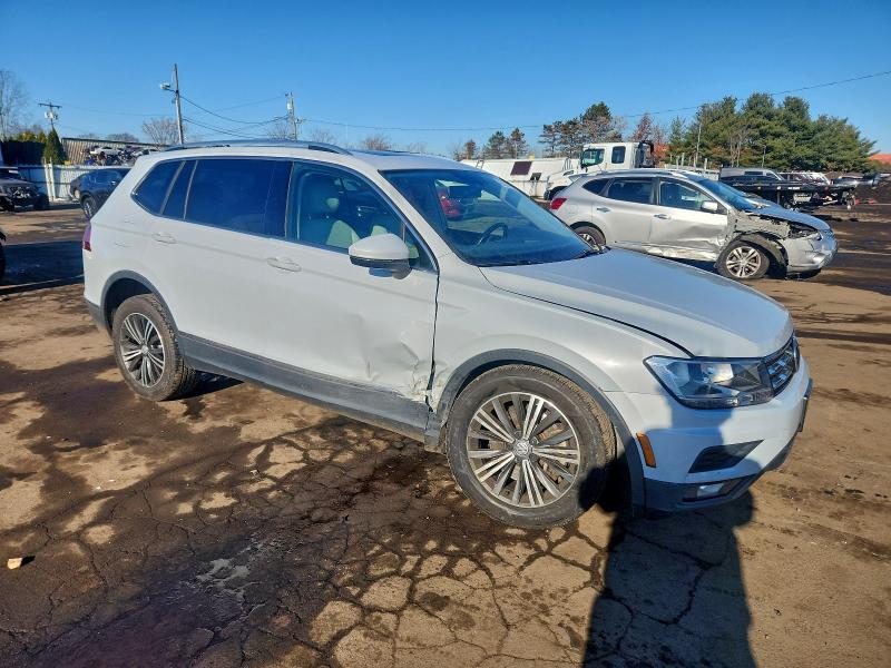 Фото 4 - VOLKSWAGEN TIGUAN