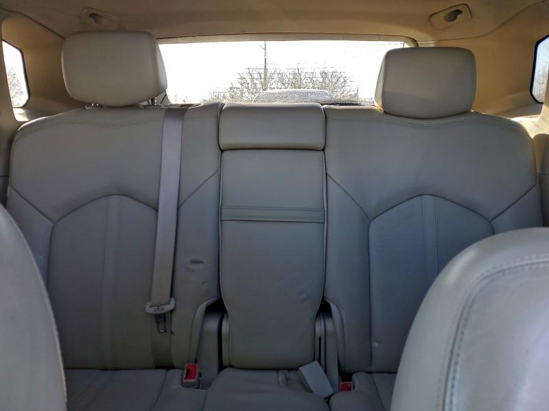 Фото 10 - CADILLAC SRX