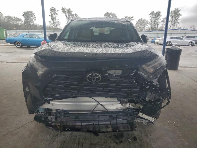 Фото 5 - TOYOTA RAV4