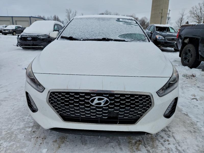 Фото 5 - HYUNDAI ELANTRA