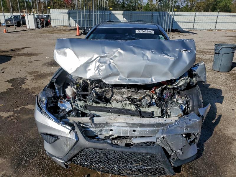 Фото 11 - TOYOTA CAMRY