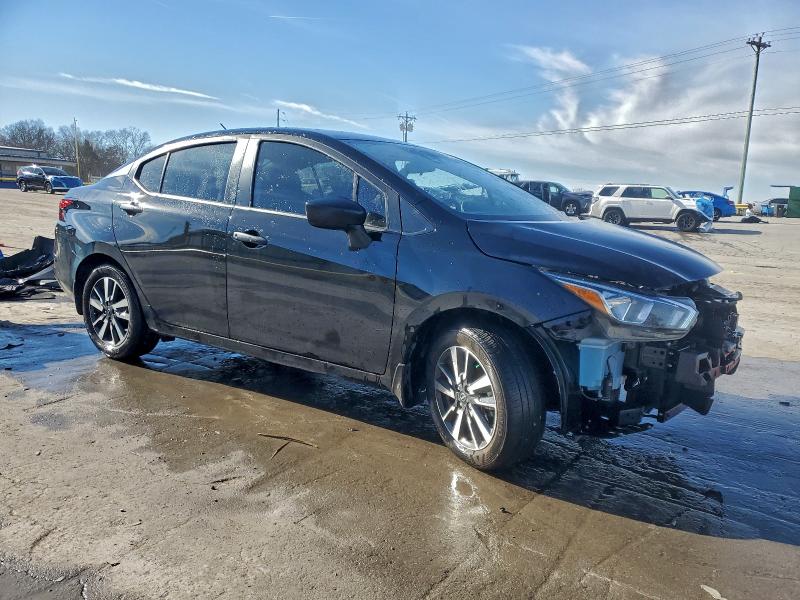 Фото 4 - NISSAN VERSA