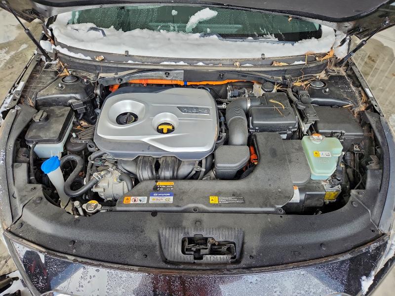 Фото 11 - HYUNDAI SONATA