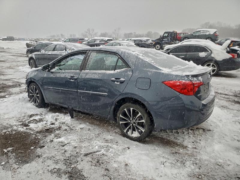 Фото 2 - TOYOTA COROLLA